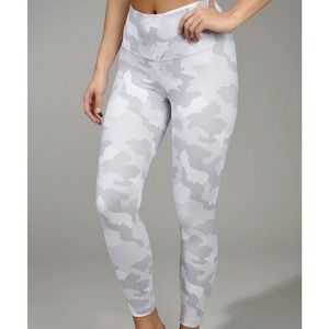 Yogalicious Lux High Waist Light Grey Camo Print‎ Leggings Size M